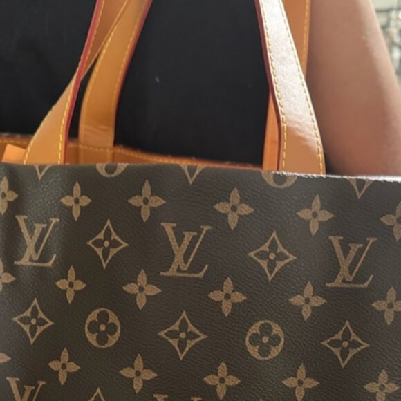 EXTRA LARGE FASHION SHOPPING LEATHER BAG! Brand New Never Used! - Picture 7 of 9